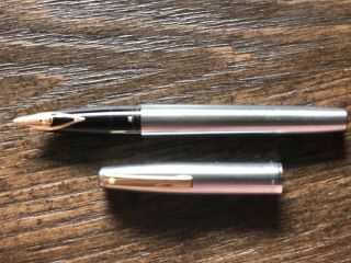SHEAFFER IMPERIAL WHITE DOT MATTE STERLING SILVER And GOLD FOUNTAIN PEN 2