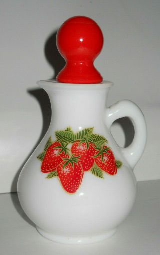 R.  F.  Vintage Avon Strawberry Pitcher Milk Glass Cork Stopper 1970