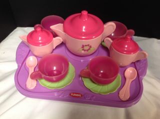 Playskool Magic Tea Party/ W Color Changing Cups.  Complete Set