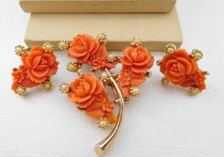 Vintage Celluloid Coral Rose Pearl Gold Tone Brooch Screw Back Earrings Set J20
