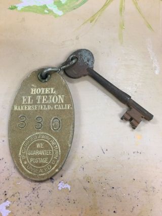 Vintage El Tejon Bakersfield California Hotel Motel Room Key Fob