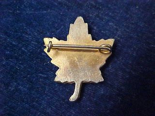 Orig WW2 Lapel Badge Victory For Canada 2