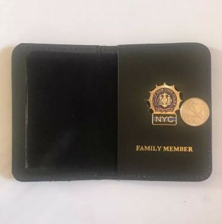 York City Detective Family Member Blue Line Mini Pin And Id Wallet