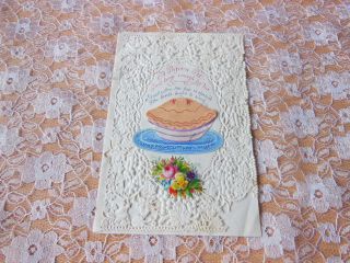 Victorian Paper Lace Valentine Card/pie With Opening Lid To Reveal Doves