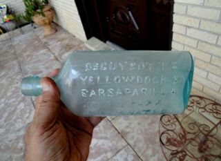 Dr.  Guysott’s Yellow Dock & Sarsaparilla Medicine Bottle Cincinnati,  Ohio 1800 