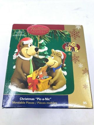 Carlton Cards Heirloom Yogi Bear & Boo - Boo Christmas Pic - A - Nic Ornament
