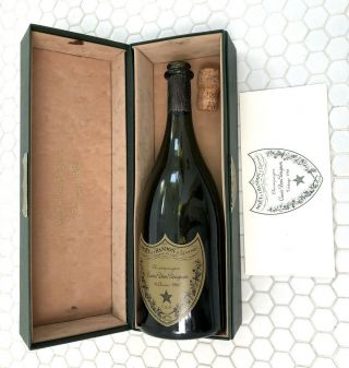 Dom Perignon Empty Vintage 1988 Champagne Bottle With 1988 Box Booklet Green　