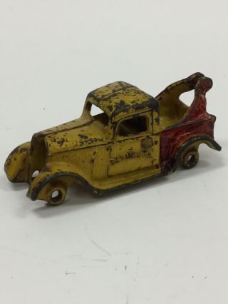 Vintage 1930’s Arcade Cast Iron Plymouth Tow Truck Wrecker Toy 5”