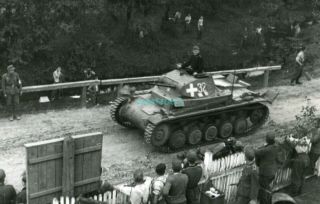 German Ww2 Photo,  Panzer 2 Tank Moves Through Polish Village,  Mountain Troops