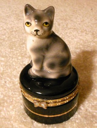 Gray Striped Tabby Cat Porcelain Figurine Trinket Box With Hinged Lid