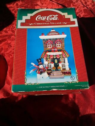Coca - Cola Christmas Village Soda Fountain 2000 General Store