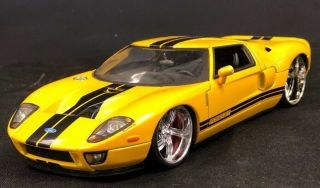 2005 Ford Gt 1:24 Jada Toys Scale Die - Cast Made In Italy