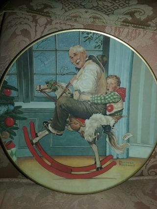 Royal Devon Norman Rockwell Christmas 1976 Collectors Plate
