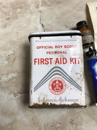 Vintage Boy Scouts BSA FIRST AID KIT Johnson & Johnson Tin Contents 2