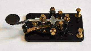 Lionel J - 38 Telegraph Key - Ww2 Vintage - Ham Radio Morse Code 13o