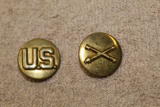 Ww2 U.  S.  Army Em " U.  S.  " And Artillery Collar Metal Insignia Set