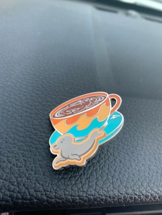 Seaworld Busch Gardens Pin Trading Latte Ambassador Chaser Sea Lion