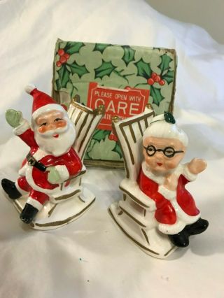 Vintage Lefton Santa & Mrs Clause Rocking Chairs Salt & Pepper Shakers 8139n