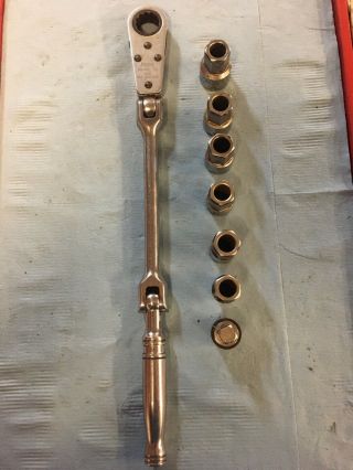 Vintage Snap On 7/8 Pass Through Ratchet With Sockets