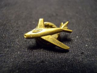 Royal Canadian Air Force Post Wwii Lapel Pin / Badge Rcaf R.  C.  A.  F Sabre Jet F - 86