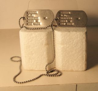 Pair Usmc Dog Tags And Chain 2