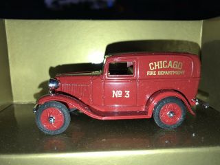 Ertl 1:43 Scale Die Cast Classic Vehicles 1932 Ford Panel Chicago Fire Truck Nib
