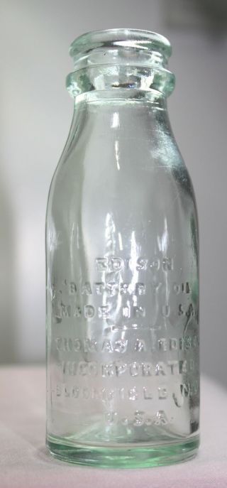 Vintage Thomas A.  Edison Bottle Battery Oil Bloomfirld,  N.  Y.  Train Oil Aqua