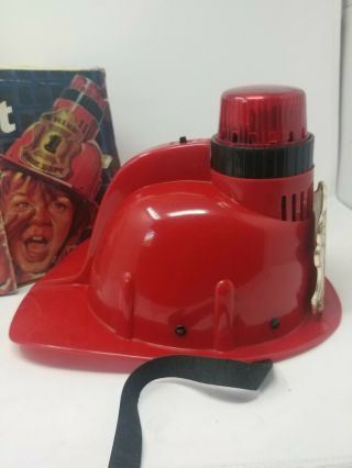 Vintage 1960’s Radio Shack White Fire Chief Toy Radio Helmet With Box. 3