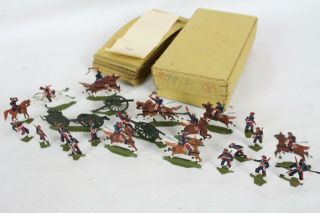 23 Vintage Tin Flats Zinnfiguren Scholtz Box Lead War Cannon Soldiers Horses Old