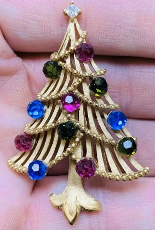 Vintage Crown Trifari Signed Christmas Tree Holiday Rhinestone Brooch Pin 2 1/8”