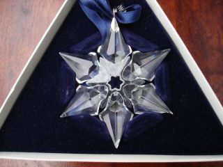 Swarovski 2000 Crystal Snowflake Ornament; Boxed In Blue Velvet
