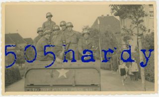 Wwii Us Gi Photo - Mps In 9a 795th Military Police Battalion Marked Truck 30 Cal