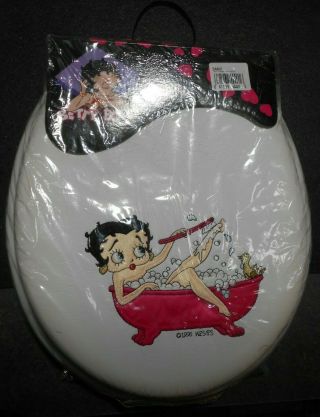 Betty Boop Toilet Seat And Lid