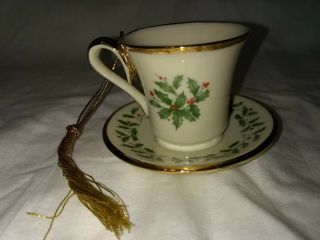 Lenox Holly Berry Mini Tea Cup and Saucer Ornament 3