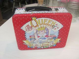 1999 Mary Engelbreit Tin Lunch Box " The Queen Has A Story " Vintage Guc