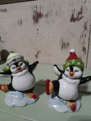 Vintage Christmas Penguin Salt And Pepper Shakers