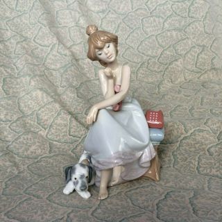 Lladro 5466 Chit - Chat Girl With Dalmatian Dog On Phone Retired