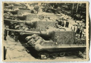 German Wwii Archive Photo: Production Of Jagdtiger Tank Destroyers At Factory