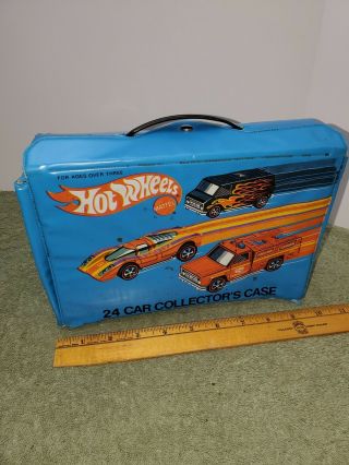 Vintage 1975 Mattel Hot Wheels 24 Car Collectors Blue Case