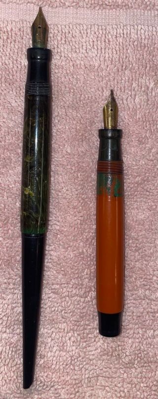 Vintage Parker Duofold Jr.  Orange Lucky Curve Fountain Pen & Green Desk Pen