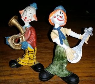 2 Vintage Hand Painted Resin Clown Figurines Playing Instruments Made In Italy