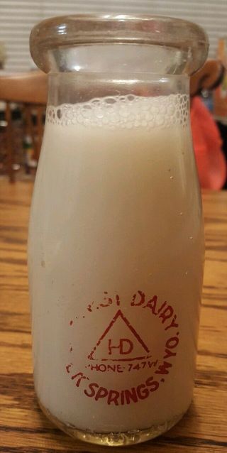 Vintage Hurst Dairy 1/2 Pint Milk Glass Bottle Rock Springs WY Scarce 3