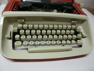 ORANGE - RED Royal 1965 Safari Portable Typewriter,  Mid - Century Danish Modern 3