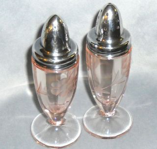 Vintage Etched Pink Depression Glass Salt And Pepper Shakers