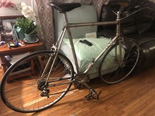 Profesional Windsor Vintage Bicycle & Campagnolo Parts