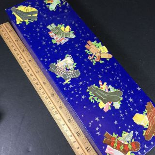 Vintage Christmas Gift Box Phoenix Socks/stockings Advertising Display Graphics
