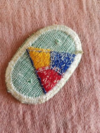 Wwii Us Army 710th Airborne Parachute Armor Battalion Oval Patch Holed From Use