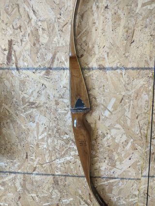 Vintage Right Hand Ben Pearson Cougar 7050 Recurve Bow 45 @ 28 " 62 " Hunting