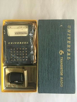 Vintage Universal 6 Transistor Radio Model Ptr - 62b Japan W/ Earphones