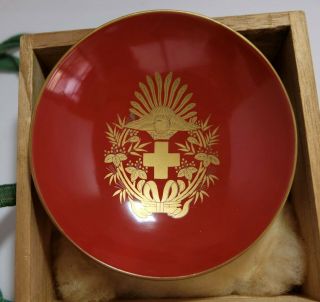 Japanese Red Cross Gilt Insignia Urushi Lacquered Wood Sake Cup Japan